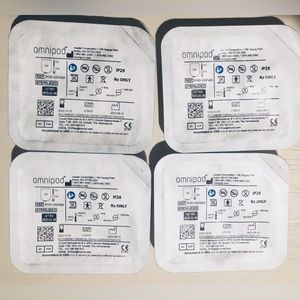 OmniPod 4 total pods included new & sealed exp 12/23 no box